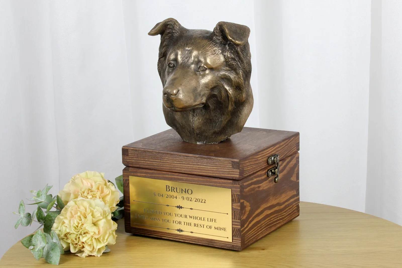 Border Collie urn met beeldje – gepersonaliseerde hondenurn voor as — foto 3