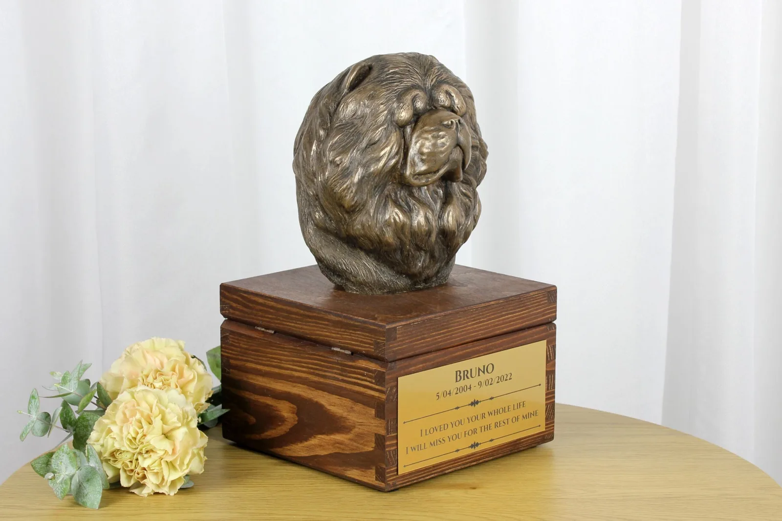 Chow Chow urn met hondenstandbeeld – gepersonaliseerde kleine urn — foto 2