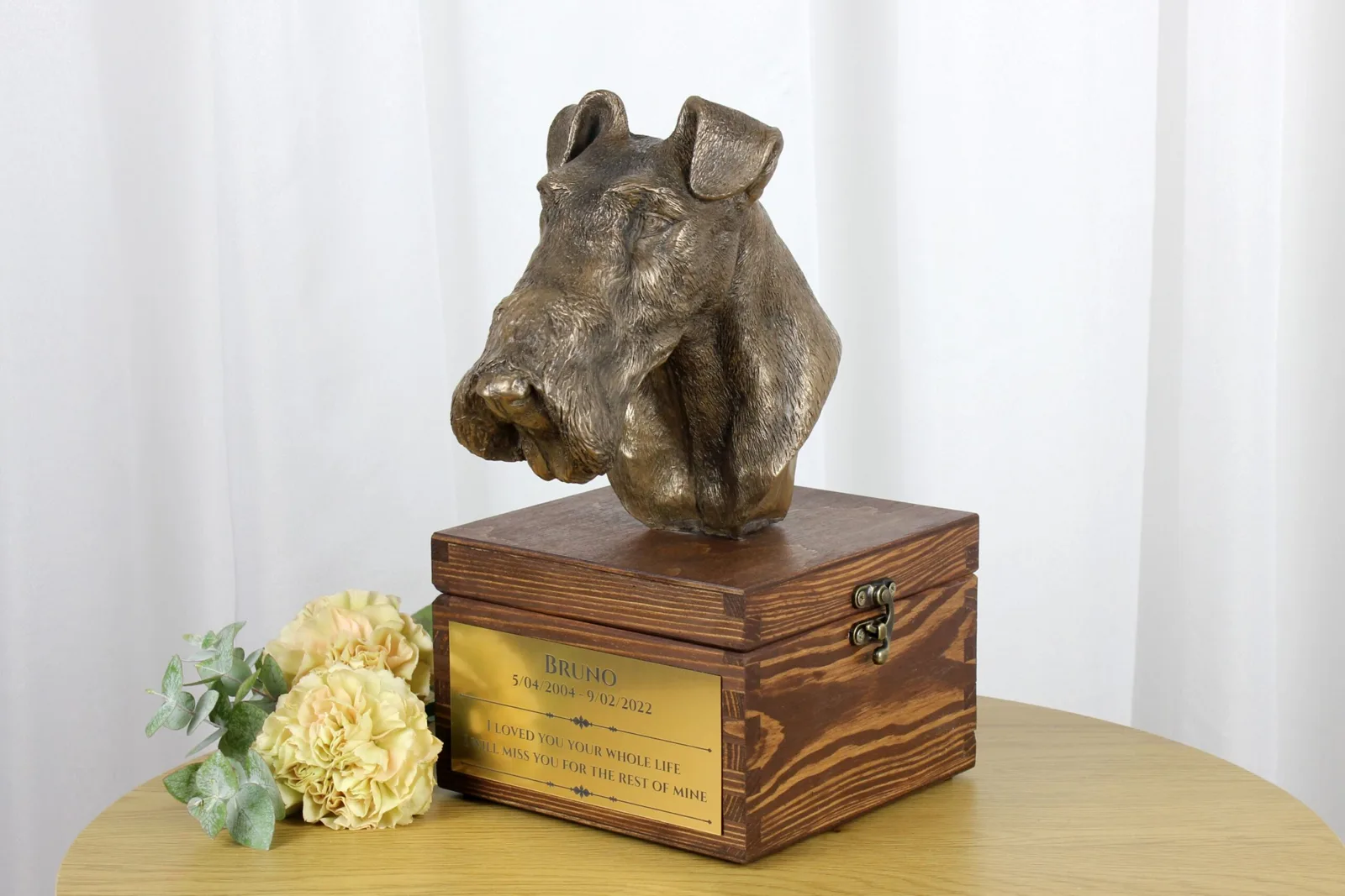 Draadhaar Fox Terrier urn met beeldje – persoonlijke hondenurn — foto 3