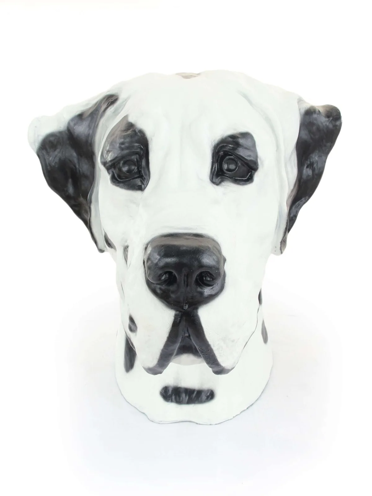 Duitse Dog IV – urn voor hondenas, hondenbuste en tuinbeeld