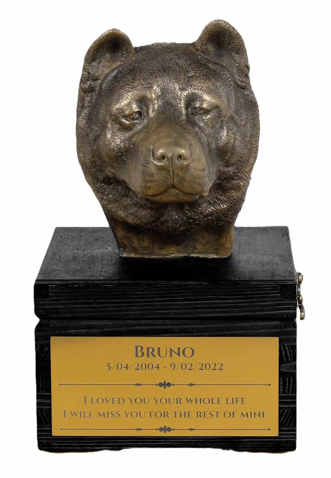 Handgemaakte urn met gravure en sculptuur van een Akita hond