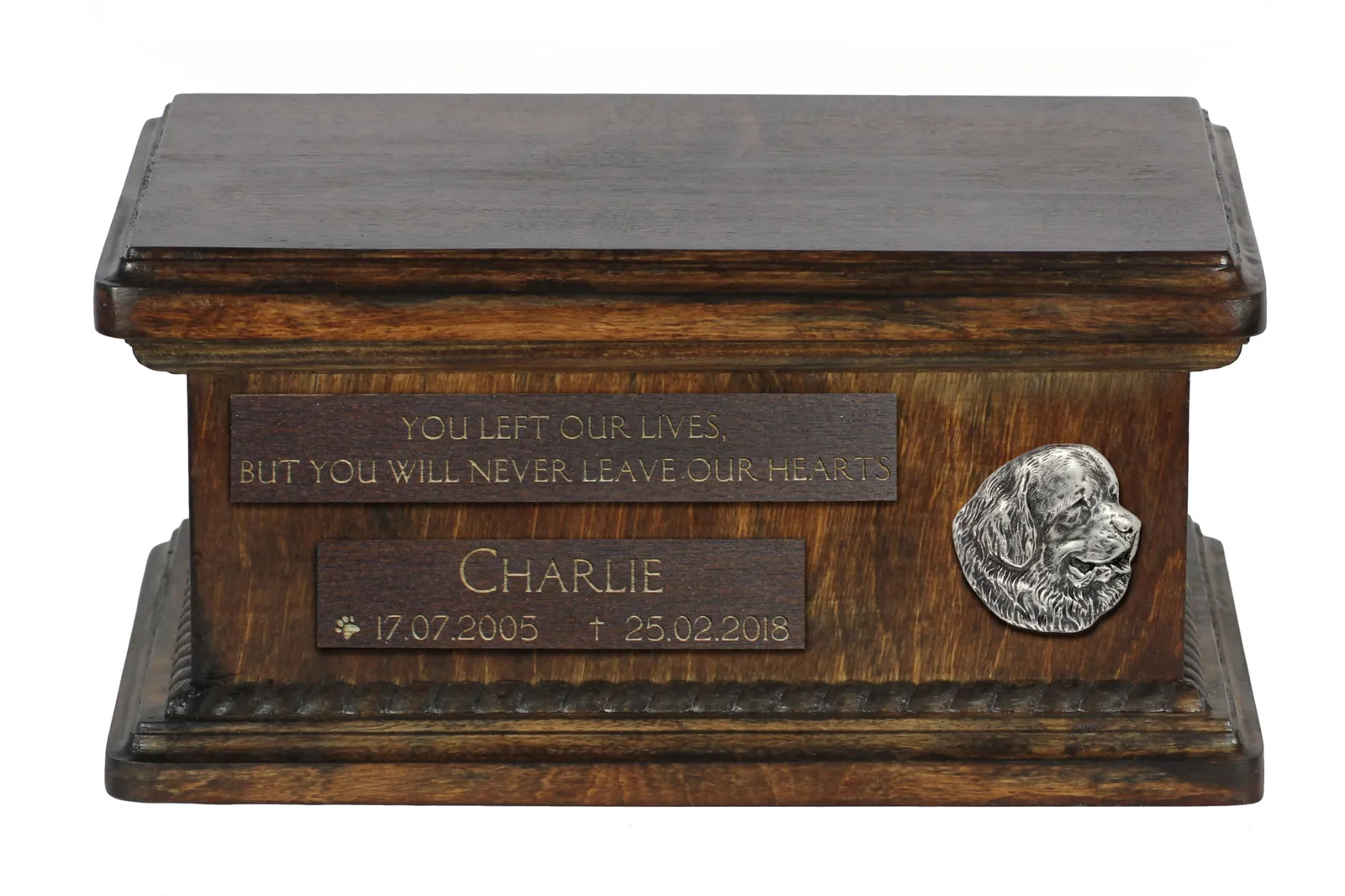 Houten urn voor Newfoundlander as, gepersonaliseerd met gravure