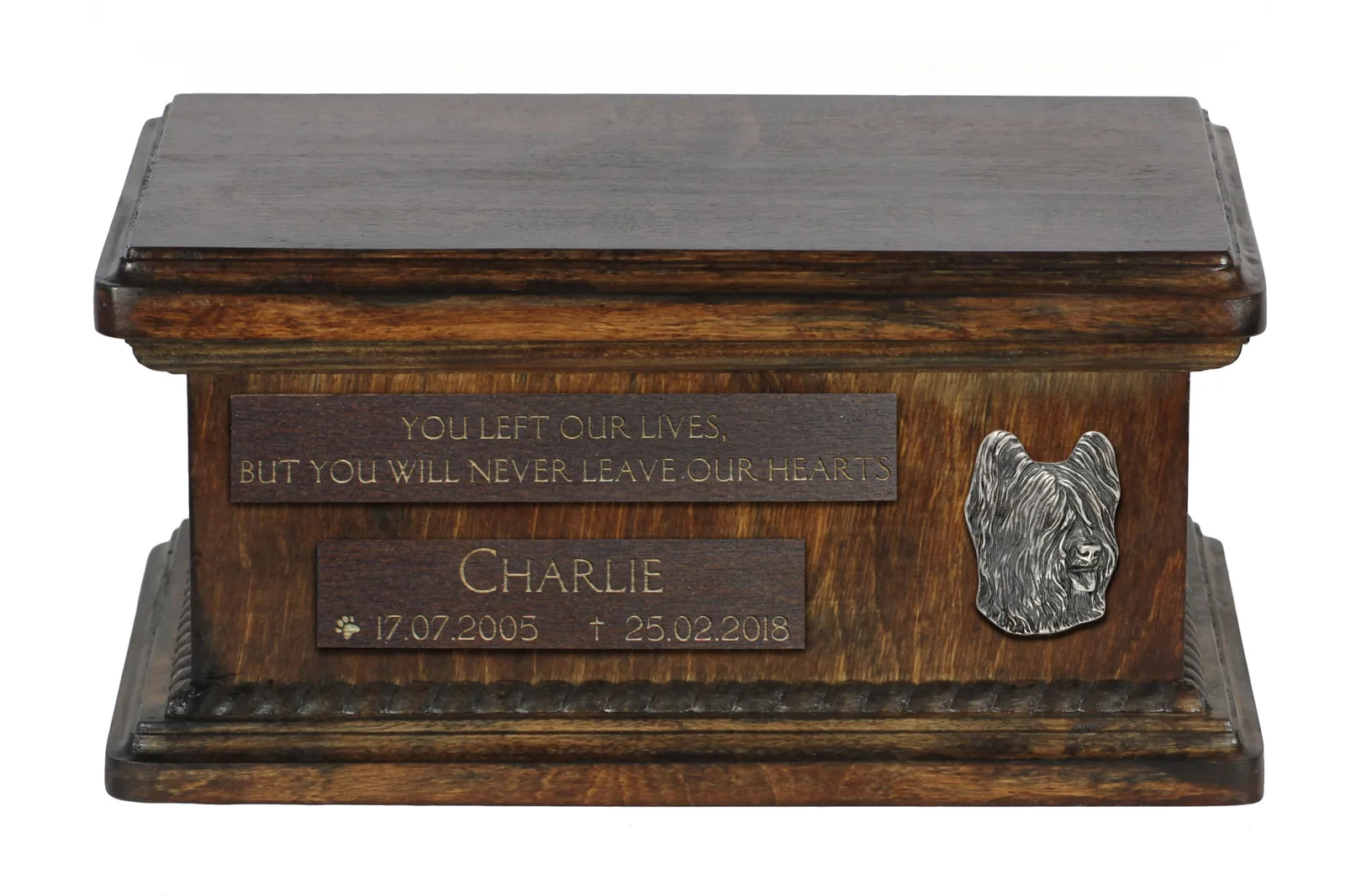 Persoonlijke houten urn voor Briard – kleine urn voor hondenas met gravure