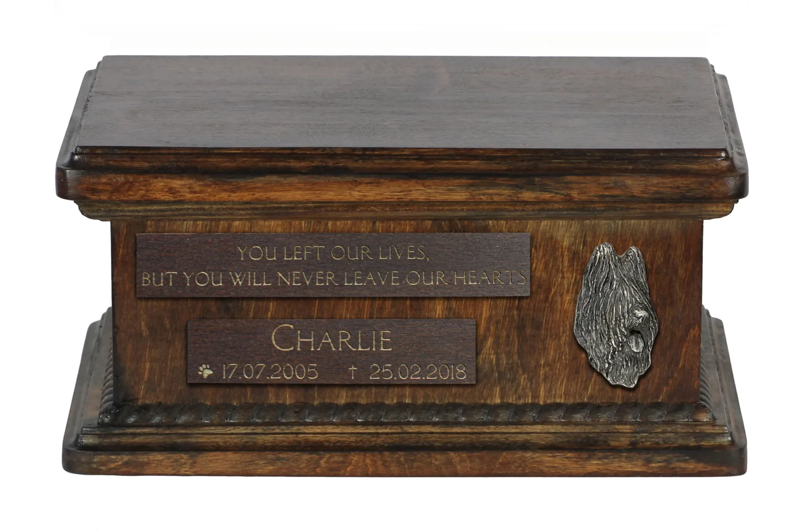 Persoonlijke houten urn voor Briard – urn voor hondenas met gravure
