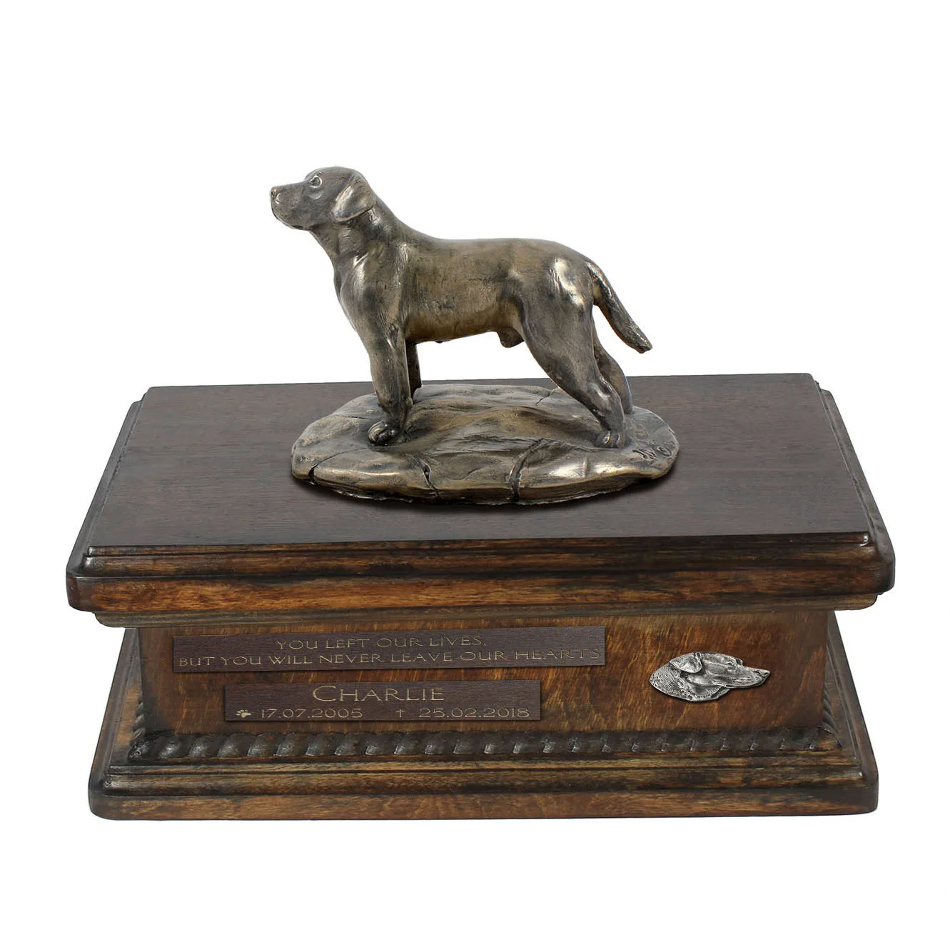 Persoonlijke urn voor Labrador Retriever met beeldje en houten design