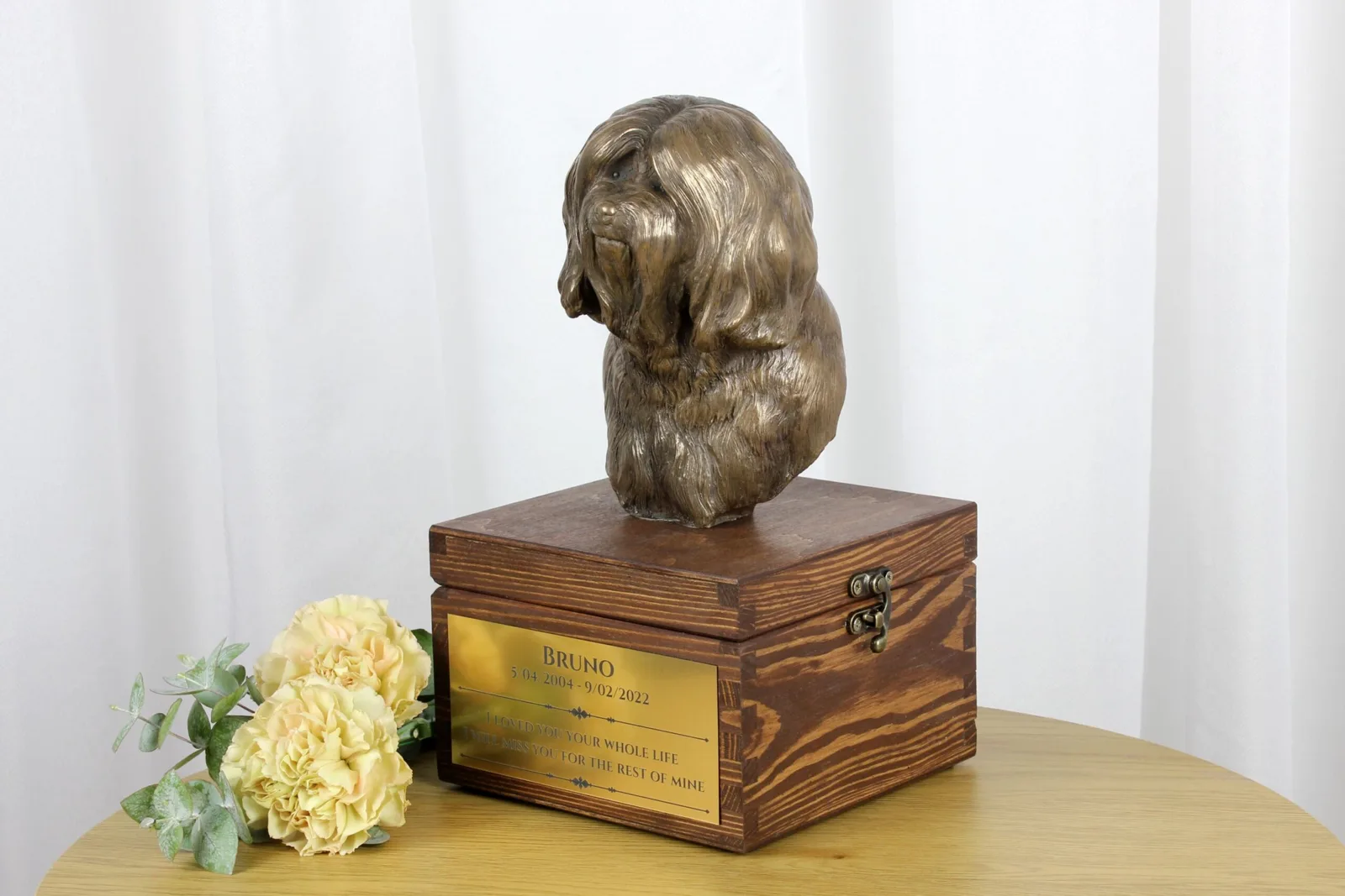 Tibetaanse Terrier urn met hondenbeeldje – gepersonaliseerde hondenurn — foto 3