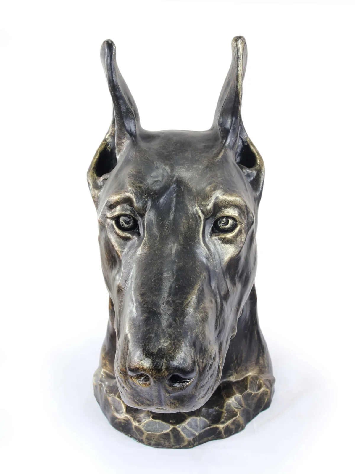 Urn voor hondenas en tuinbeeld van Dobermann – kunst voor dierenliefhebbers