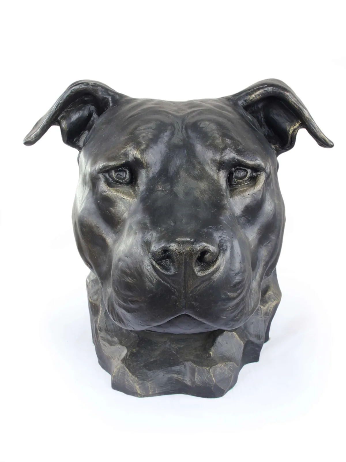 Urn voor hondenas van American Staffordshire Terrier – Tuinbeeld hond